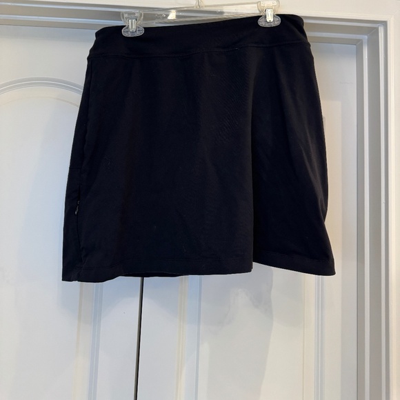 🖤 Athleta Black Skort | Side Zipper Pocket | Tall Large - Picture 2 of 5